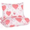 
Luxusní ložní povlečení BedTex Exclusive Collection Pink Love s romantickým motivem růžových srdíček. Vyrobeno z kvalitní 100% bavlny Renforcé. Rozměry 140 x 200 cm a 70 x 90 cm, s praktickým zapínáním na zip.
