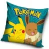 Povlak na polštářek Pokémon s motivem Pikachu a Eevee. Je vyroben z příjemně jemného a nemačkavého velurového materiálu se zapínáním na zip. Rozměry 40 x 40 cm.
