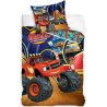 Ložní povlečení Blaze and the Monster Machines do malé dětské postýlky nebo kolébky. Zdobí ho obrázek monster trucku Plamínka a jeho řidiče AJ v závodní aréně. Souprava obsahuje povlak na přikrývku 100x135 cm a povlak na polštář 40x60 cm.
