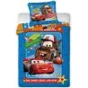 Ložní povlečení Auta / Cars do malé dětské postýlky nebo kolébky. Je vyrobeno ze 100% bavlny se zapínáním na zip a má oboustranný vzor. Souprava obsahuje povlak na přikrývku 100×135 cm a povlak na polštář 40×60 cm.