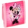 Dívčí textilní peněženka Minnie Mouse - Disney. Tato dětská peněženka s obrázkem legendární myšky Minnie je vyrobena z kvalitní polyesterové tkaniny. Peněženka se uzavírá klopou se suchým zipem. Uvnitř je přihrádka na bankovky, dvě kapsy na karty a kapsa na mince se zipem. Takováto peněženka nesmí chybět ve výbavě žádné školačky, ať už na drobné či papírové peníze, kartu do školní jídelny, jízdenky a podobně - vše přehledně a bezpečně na jednom místě. Rozměry zavřené peněženky jsou cca 10 x 10 cm, rozložené peněženky 10 x 22 cm.
Pokud si i Vaše dítě oblíbilo pohádky ze studia Walt Disney, prohlédněte si naši nabídku doplňků do dětských pokojíčků, doplňků oblečení a školních potřeb s motivem Mickey &amp; Minnie.